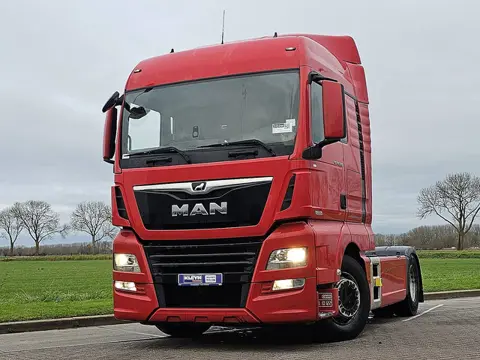 M.A.N. 18.500 TGX xlx skirts retarder