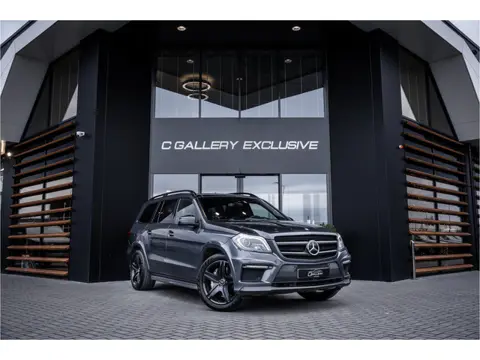 Mercedes-Benz GL-Klasse AMG GL63 - Panorama l Mem. l Tv scherm. l Trekhaak