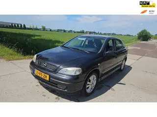 Opel Astra 1.6 Sport/ 8v/ 8 klepper/ airco/ 5 deurs