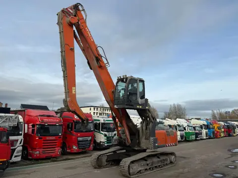 Hitachi ZX350LC-3 HYDRAULIC CAB RISER, AIRCO, AUXILIARY HYDRAULIC PLUMBING