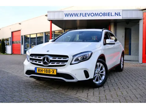 Mercedes-Benz GLA-klasse 180 Business Solution Aut. Navi|Half Leder|Cam|Clima|LMV