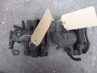 Opel Astra G 2.0 DTI Remklauwen achter los op voorraad