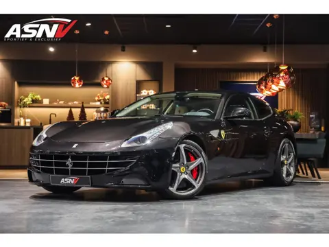 Ferrari FF 6.3 V12, 660 PK, 2012, New/Ferrari Power15/Warranty, Full Dealer/History, Passenger/Displ