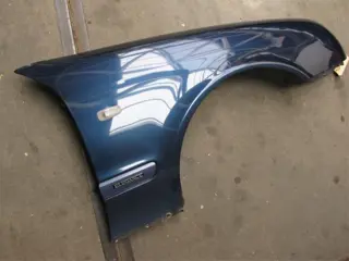 Mercedes clk 230 Voorscherm rechts Sloopauto inkoop Den haag