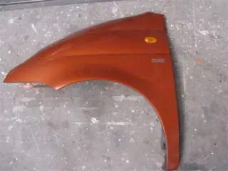 Daewoo Matiz 2000 linker voorscherm Bruin metallic