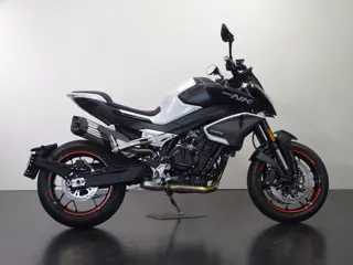 CFMOTO 800 NK ADVANCED (bj 2025)