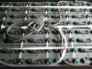 HEFTRUCK ACCU / BATTERIJEN het GOEDKOOPSTE ADRES