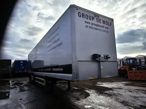 Renders ROC 12.18 N | 2 STEERING AXLES \ TUV BELGIUM 20/06/2026.