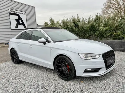 Audi A3 Limousine 1.4 TFSI S-Line Panodak|Leer|Xenon|Cruis Wit!