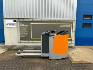 VS-21786 Elektrische meerijd palletwagen Still EXU SF 20