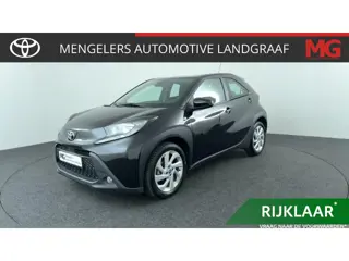 Toyota Aygo X 1.0 VVT-i MT Play | Rijklaar | Camera achter | DAB+ |
