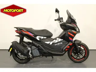Aprilia SR GT 200 Replica (bj 2024)