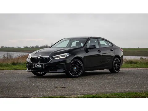 BMW 2-serie Gran Coupé 218i Introduction Edition NAVI / CARPLAY / LED / AUTOMAAT / N.A.P