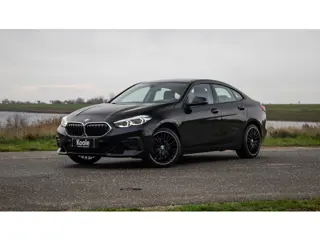 BMW 2-serie Gran Coupé 218i Introduction Edition NAVI / CARPLAY / LED / AUTOMAAT / N.A.P