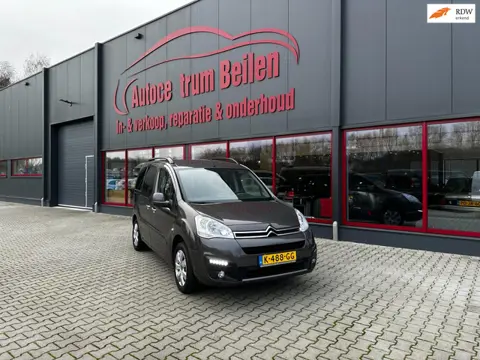Citroen Berlingo 1.2 PureTech Feel / NIEUWE DISTR. RIEM /NAVI / CRUISE / CAMERA / PDC /