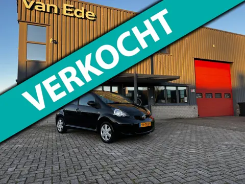 Toyota Aygo 1.0-12V Comfort Navigator Airco 1e Eigenaar!