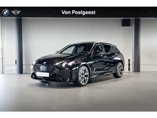 BMW 1 Serie 120 M Sport Design Edition | Glazen Panoramadak | Harman Kardon | Stoelverwarming | Acht