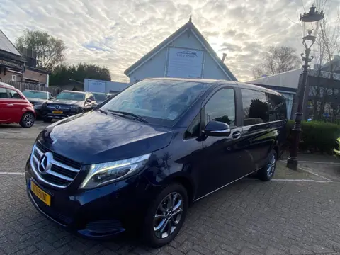 Mercedes-Benz V-klasse 220D LANG 7-PERS/CAMERA/PDC/DEALERONDERHOUDEN