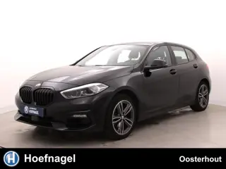 BMW 1-serie 118i Executive | Automaat | Cruise control | CarPlay | Trekhaak | Stoelverwarming