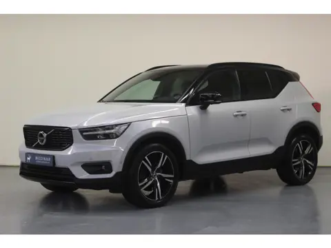 Volvo XC40 T4 R-Design | Rijklaarprijs | Pano dak | Intelli Safe |