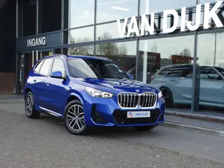 BMW X1 sDrive18i M Sportpakket Premium-Pack Ada.Led Navigatie Camera Keyless-entry 18"LM Velgen