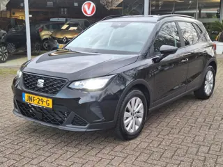 SEAT Arona 1.0 EcoTSI Style Business Connect Airco/Navigatie/Cruisecontrol/Parkeersensoren/Draadloos