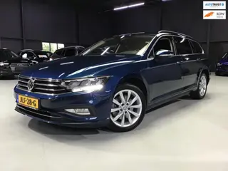 Volkswagen Passat Variant 1.5 TSI Comfort Business I Dealer Onderh. I 1e Eigen. I Navi I Clima I Cru