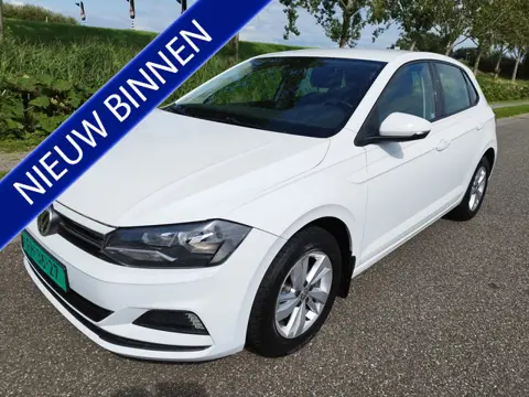 Volkswagen Polo 1.0 TSI Edition 3X OP VOORRAAD ** Carplay ** Airco ** Lm velgen ** MF stuurwiel **