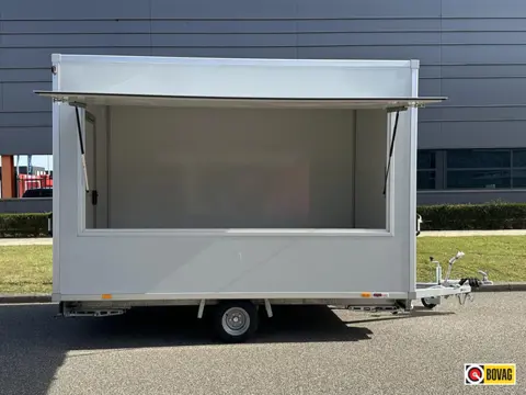 Dutchtrailers Verkoopwagen