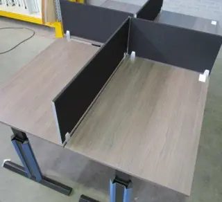 **Callcenter 120x80cm. 10x vr