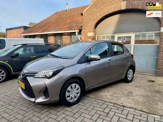 Toyota Yaris 1.0 VVT-i Aspiration I AIRCO I NAVI I 23.000 KM I EERSTE EIGENAAR