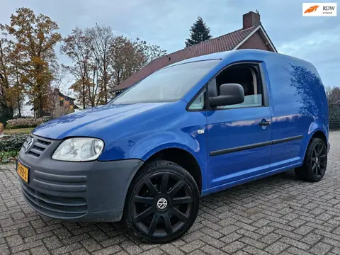 Volkswagen Caddy 1.4i Benzine met Trekhaak, LMV en Zijdeur !