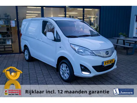 Byd ETP3 Standard 45 kWh|Prijs rijklaar incl. 12 mnd garantie| LMV Stoelverwarming Airco Camera Park