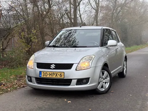 Suzuki Swift 1.3 Bandit | Airco + 5 Deurs Nu € 3.500,-!!!