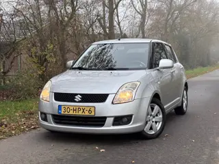 Suzuki Swift 1.3 Bandit | Airco + 5 Deurs Nu € 3.500,-!!!
