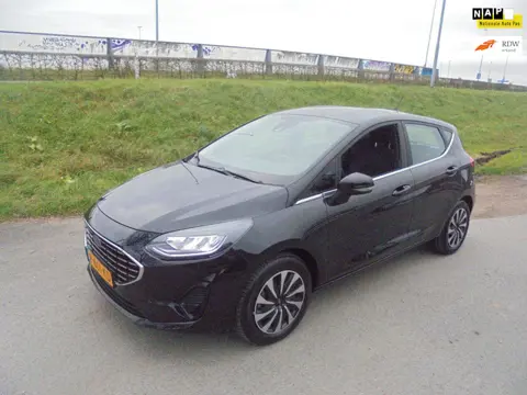Ford Fiesta Ford Fiesta 1.0 benzine Hybrid Titanium airco navigatie 89.000km