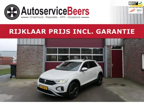 Volkswagen T-Roc 1.0 TSI Life Business, Nieuwstaat, Camera, Virtual cockpit, Carplay, rijklaarprijs 