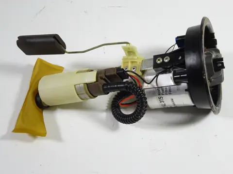 BRANDSTOFPOMP BMW F 800 S - ST 2006 - 2010
