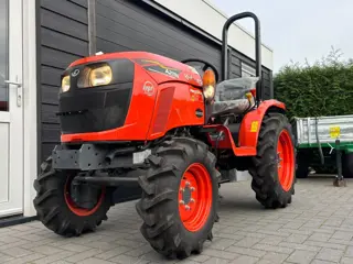 Kubota Gloednieuwe 4WD compacttractor 21 pk minitractor mini compact tractor trekker