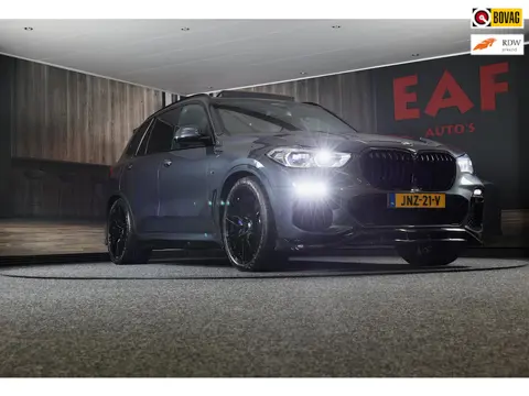 BMW X5 XDrive45e High Executive M Line / Luchtvering / 360 Camera / Head Up / Leder / F1 / Open Pano