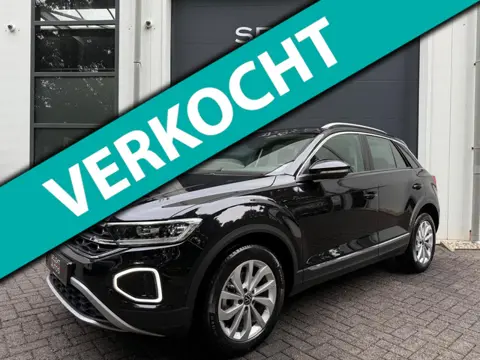 Volkswagen T-Roc 1.0 TSI Style 110 Pk IQ Light/LED/Car Play/Bluetooth/Virtual/ACC/Climate/Stoelverwa