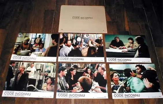 CODE INCONNU lobbycard set.