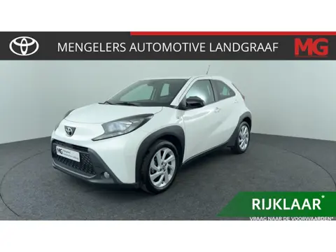 Toyota Aygo X 1.0 VVT-i MT Play | Stoelverwarming | Camera achter