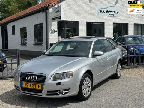 Audi A4 Limousine 2.0 TDI automaat!