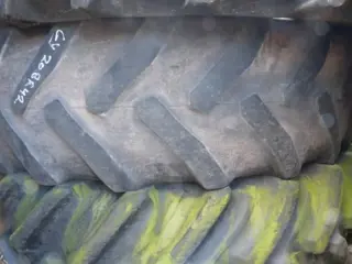 R42 Goodyear 20.8/42