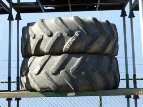 R26 Michelin 18.4/26