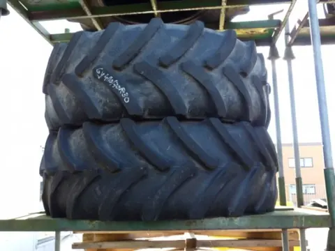 R30 Goodyear 480/70R30