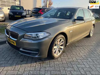 BMW 5-serie Touring 520i High Executive Garantie Handgeschakeld