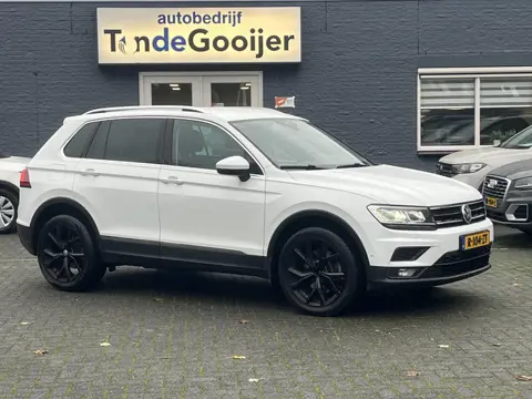 Volkswagen Tiguan 2.0 TSi 4Motion DSG 190 PK | EL. TREKHAAK | STANDKACHEL | CAMERA |