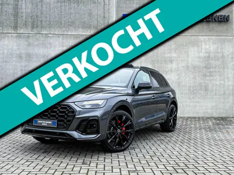 Audi Q5 50 TFSI e Quattro Competition Pro Line S S-Line 299pk Automaat! Kuipstoelen|Panoramadak|Virt